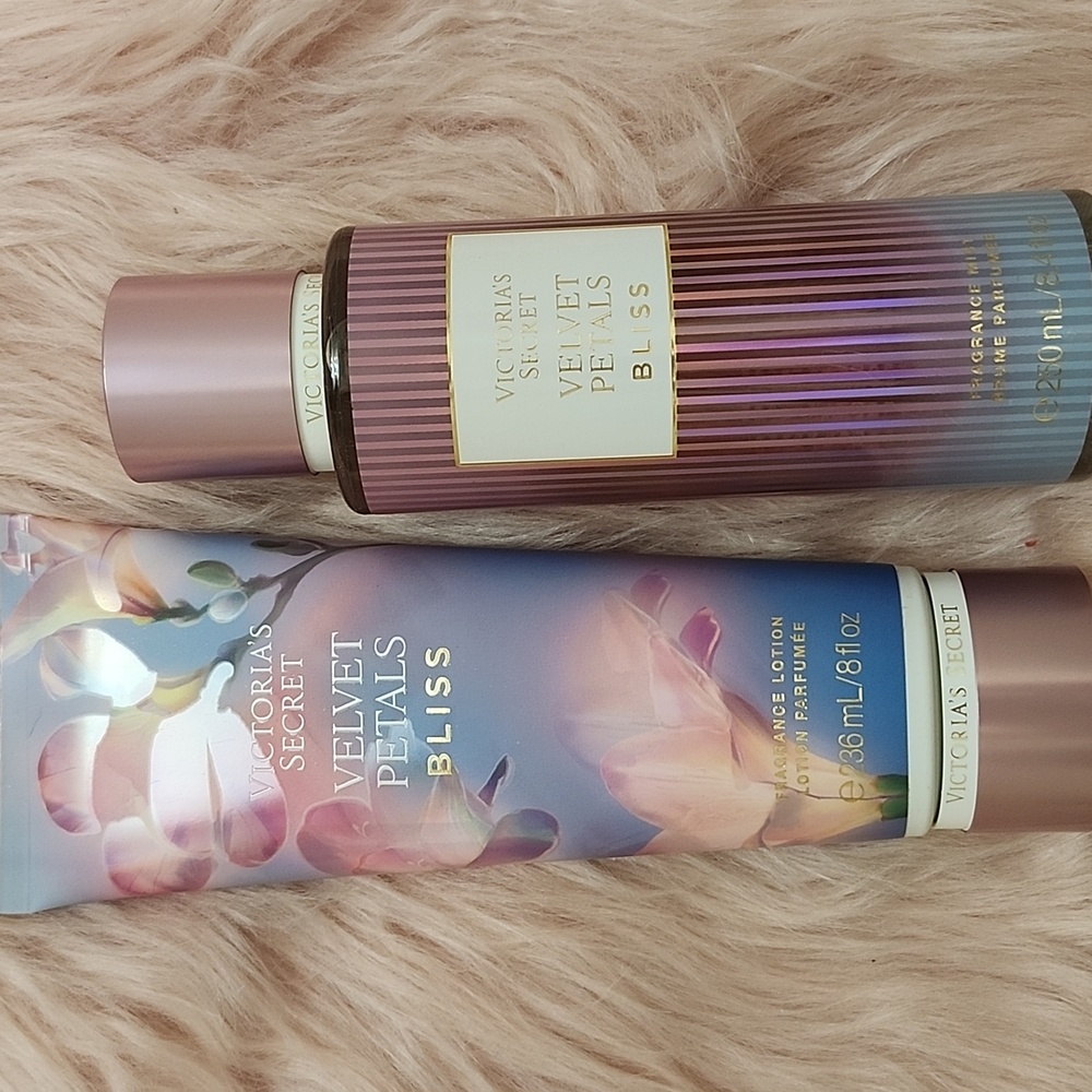 Brand New Victoria's Secret Fragrance Lotion & Mist